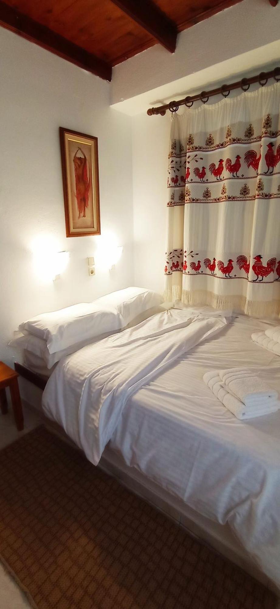 Zoe Pension Hermione Kamer foto